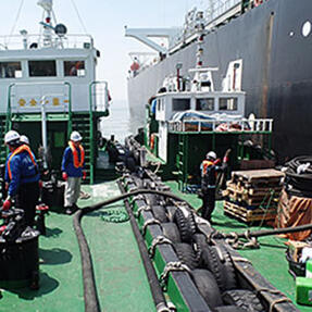 "sludge removal service for ships" "sludge disposal vessel brazil" "marine waste removal itapoa" "ship sludge removal São Francisco do Sul" "IMO sludge MARPOL port service" "vessel sludge collection SFS" "sludge barge Brazil"